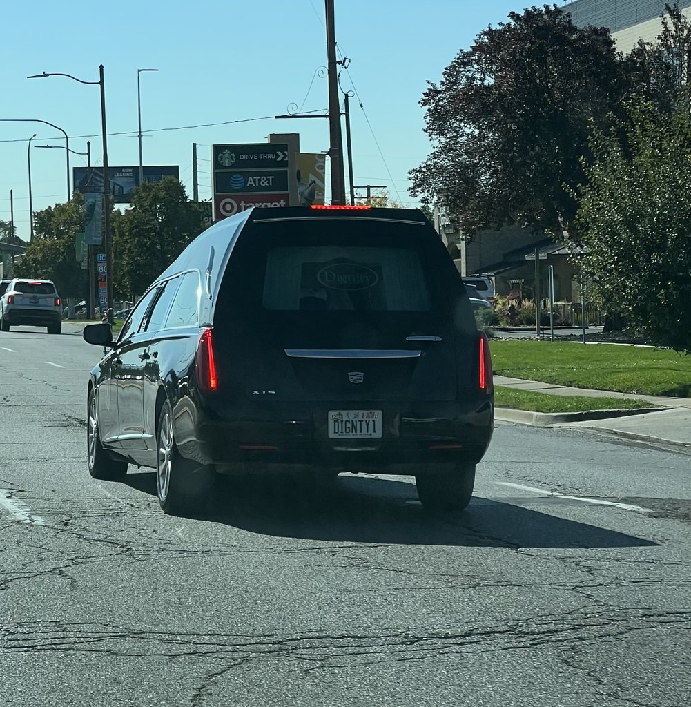 License plate: DIGNTY1