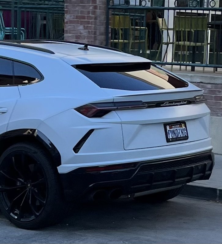 License plate: FUNDING