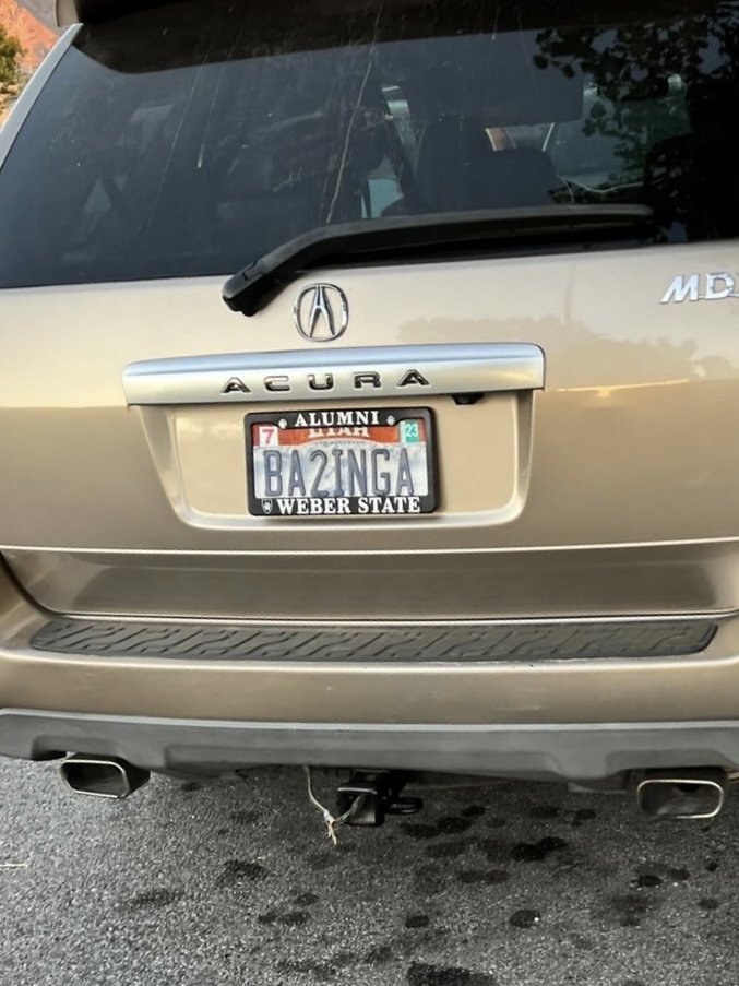 License plate: BA2INGA